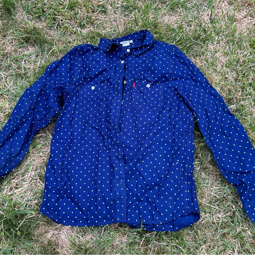 Men’s Long sleeve button up Levi’s shirt